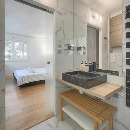 Appartement Frgk 2br Cirodde Terrace Quiet Center Ac Ultra Fast Wi-fi